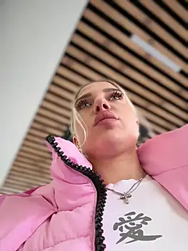 pinkstar  online show from March 29, 7:43 am