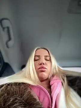 pinkstar  online show from November 8, 4:49 am