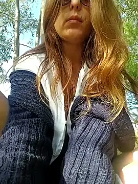 dolcehelena993 online show from October 10, 8:37 am