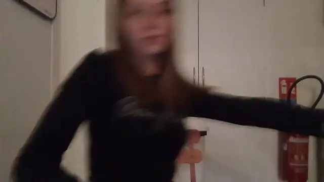 dorianeshoww online show from April 22, 1:29 pm