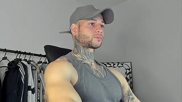  jamesleandros1 online show from October 22, 2:00 am