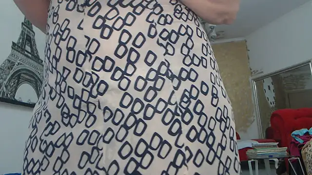 AnnaBellaLuckyXOXO online show from December 3, 12:59 pm