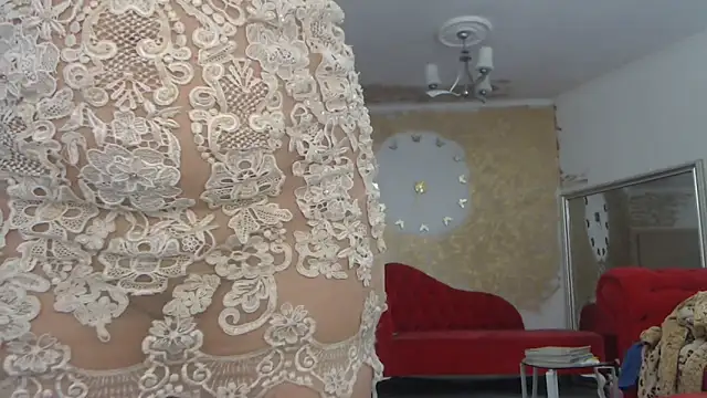 AnnaBellaLuckyXOXO online show from February 12, 11:10 am