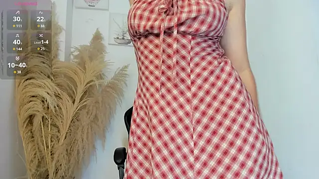 perlacobre999 online show from April 21, 5:19 pm