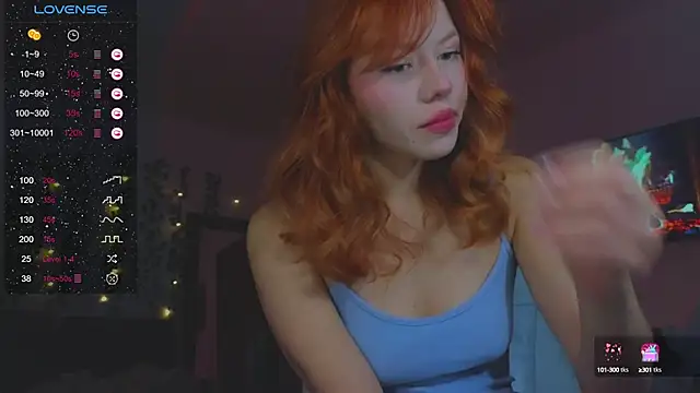 Snapshot of Juliette_Sunshine chatting on March 13, 9:59 pm Juliette Sunshine online show from March 13, 9:59 pm