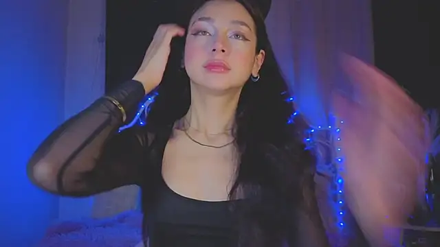 Snapshot of Funny_Bunny chatting on November 8, 1:31 am Funny Bunny online show from November 8, 1:31 am