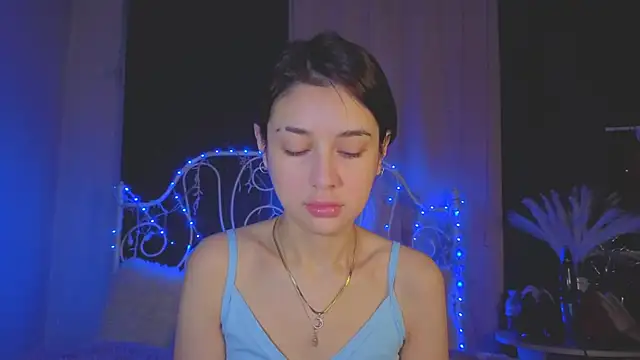 Snapshot of Funny_Bunny chatting on November 9, 1:42 am Funny Bunny online show from November 9, 1:42 am