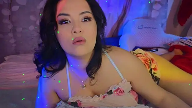 Snapshot of Malika_uAngel chatting on February 22, 3:12 am Malika uAngel online show from February 22, 3:12 am