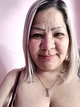 Dalessa Bigtits online show from March 5, 8:38 pm