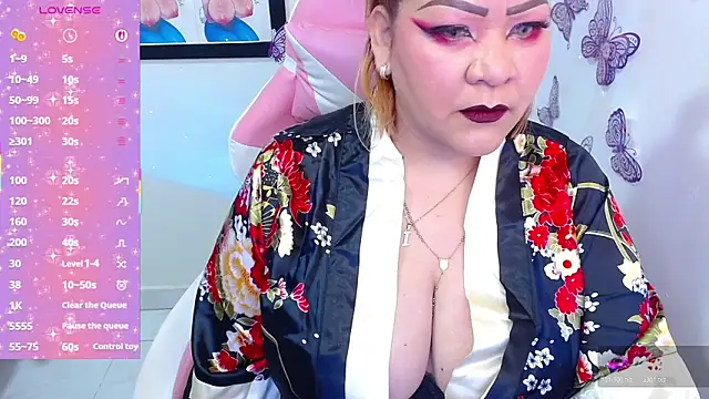Dalessa Bigtits online show from November 13, 10:24 pm
