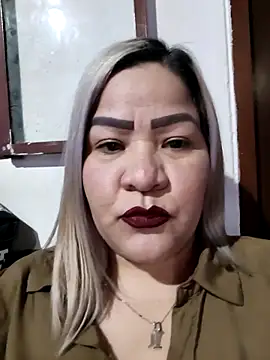 Dalessa Bigtits online show from March 11, 10:04 pm