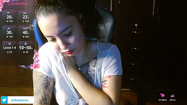 jaydensalvatore  online show from December 20, 10:56 pm