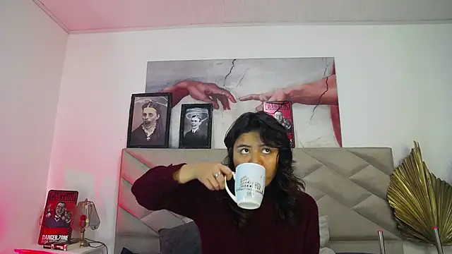 SabinaMerchetti online show from October 19, 2:47 am