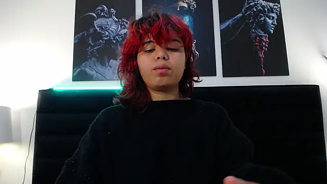 SabinaMerchetti online show from December 3, 5:04 am