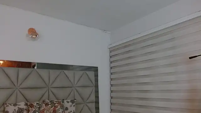 Snapshot of nana_levy chatting on March 20, 4:18 am nana levy online show from March 20, 4:18 am