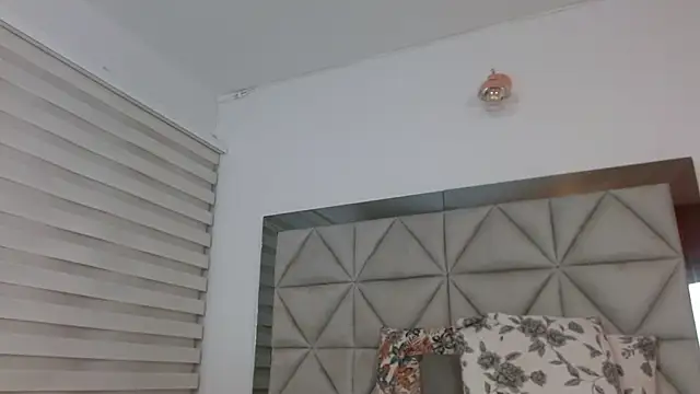 Snapshot of nana_levy chatting on March 19, 8:34 am nana levy online show from March 19, 8:34 am