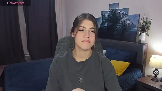 MaryMayson online show from April 2, 12:01 pm