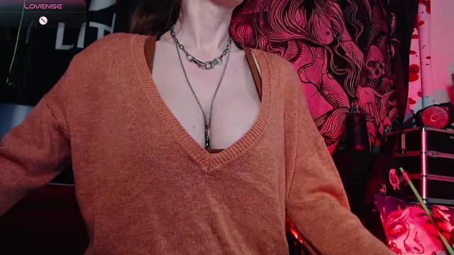 Silentmary online show from February 26, 1:38 am