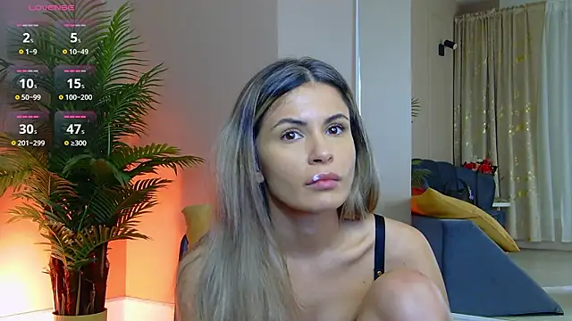 Avril Cyrus online show from February 24, 8:04 am