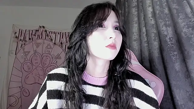 Snapshot of Holy420lolii chatting on September 20, 5:40 pm Holy420lolii online show from September 20, 5:40 pm