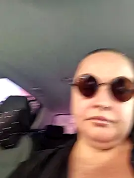Snapshot of GeorgiaLerox chatting on June 21, 11:27 am GeorgiaLerox online show from June 21, 11:27 am