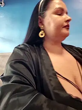 GeorgiaLerox online show from May 11, 1:34 pm
