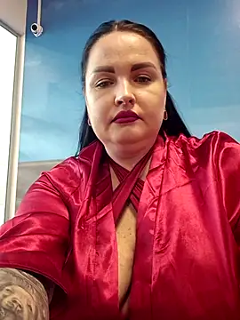 GeorgiaLerox online show from May 4, 1:14 pm