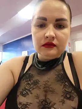 GeorgiaLerox online show from March 18, 1:01 pm