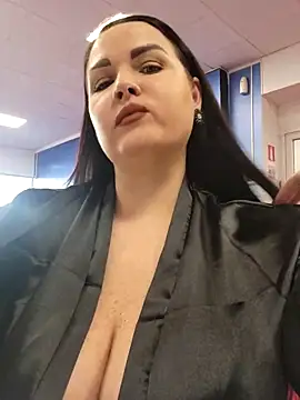 GeorgiaLerox online show from March 3, 12:50 pm