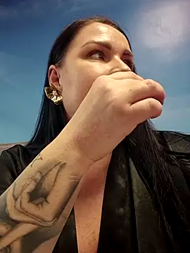 GeorgiaLerox online show from March 16, 1:37 pm