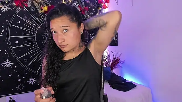 Eva Lee  online show from December 23, 8:46 am