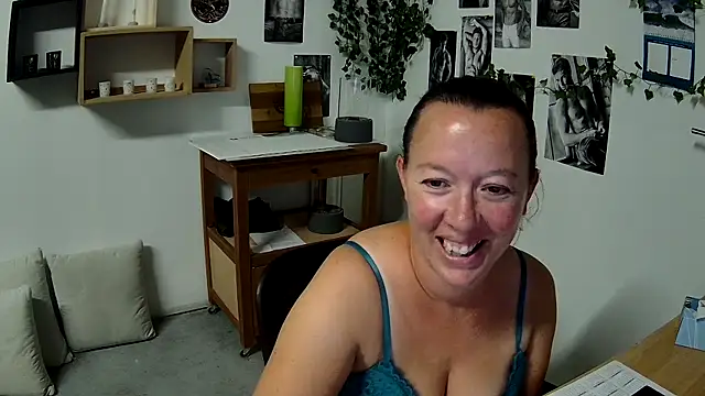 AnyaKreyxh online show from September 16, 5:25 pm