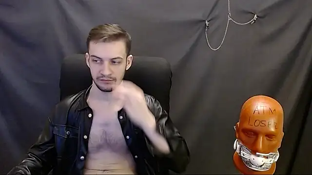Snapshot of _Damien_thorn_ chatting on March 21, 11:45 pm Damien thorn online show from March 21, 11:45 pm