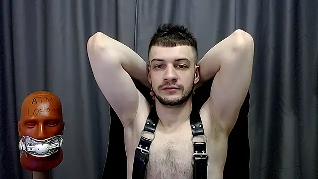 Snapshot of _Damien_thorn_ chatting on December 5, 3:05 am Damien thorn online show from December 5, 3:05 am