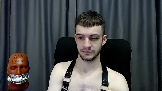 Snapshot of _Damien_thorn_ chatting on December 13, 8:59 pm Damien thorn online show from December 13, 8:59 pm