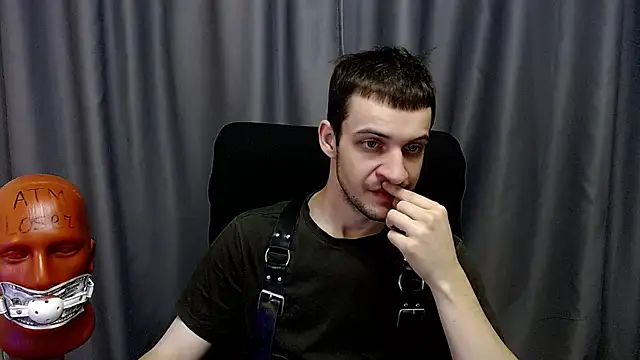 Snapshot of _Damien_thorn_ chatting on September 14, 2:34 am Damien thorn online show from September 14, 2:34 am