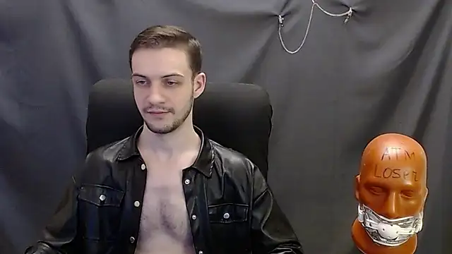 Snapshot of _Damien_thorn_ chatting on March 1, 8:53 pm Damien thorn online show from March 1, 8:53 pm
