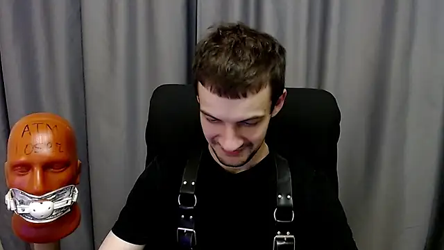 Snapshot of _Damien_thorn_ chatting on September 26, 2:40 am Damien thorn online show from September 26, 2:40 am