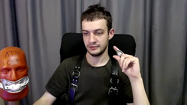 Snapshot of _Damien_thorn_ chatting on September 15, 2:56 am Damien thorn online show from September 15, 2:56 am
