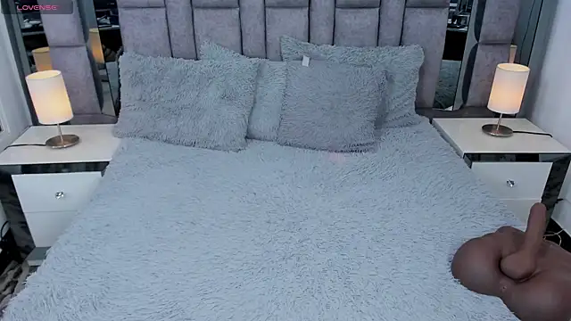 EMMAHILL1 online show from January 13, 11:14 am