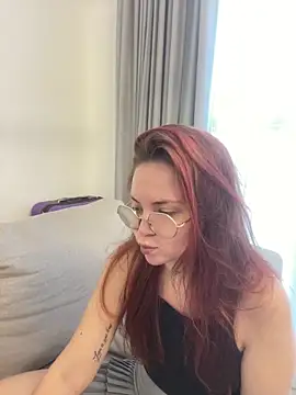 lovebellagrey online show from March 24, 11:32 am