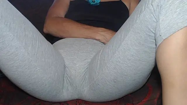 DevoraAmateur online show from July 24, 12:45 pm