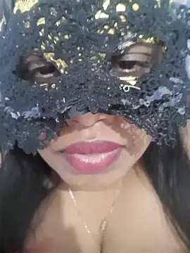 Snapshot of chubby_wife chatting on May 21, 10:34 am chubby wife online show from May 21, 10:34 am