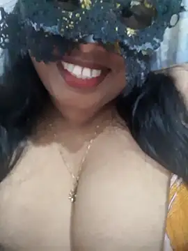 Snapshot of chubby_wife chatting on May 3, 4:54 pm chubby wife online show from May 3, 4:54 pm