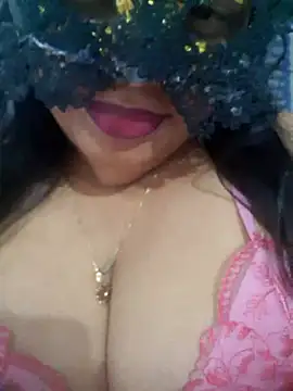 chubby wife online show from February 12, 4:01 am