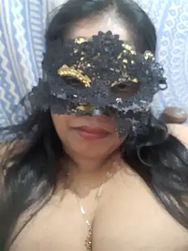 Snapshot of chubby_wife chatting on June 19, 4:35 pm chubby wife online show from June 19, 4:35 pm