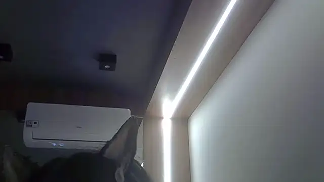 Skinny-Kitten online show from February 22, 2:52 pm