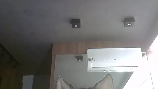 Skinny-Kitten online show from October 23, 6:01 am