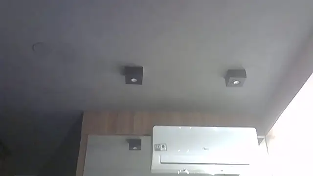 Skinny-Kitten online show from November 25, 1:17 am