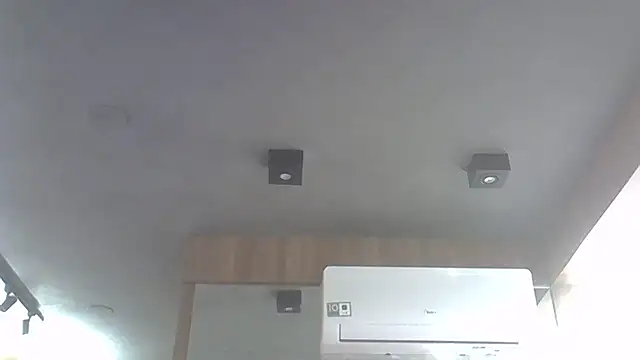 Skinny-Kitten online show from November 28, 4:01 am